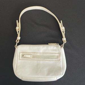 White St John’s Bay Purse